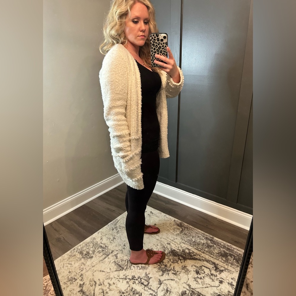 Barefoot Dreams CozyChic Boardwalk Cardigan - Picture 2 of 5